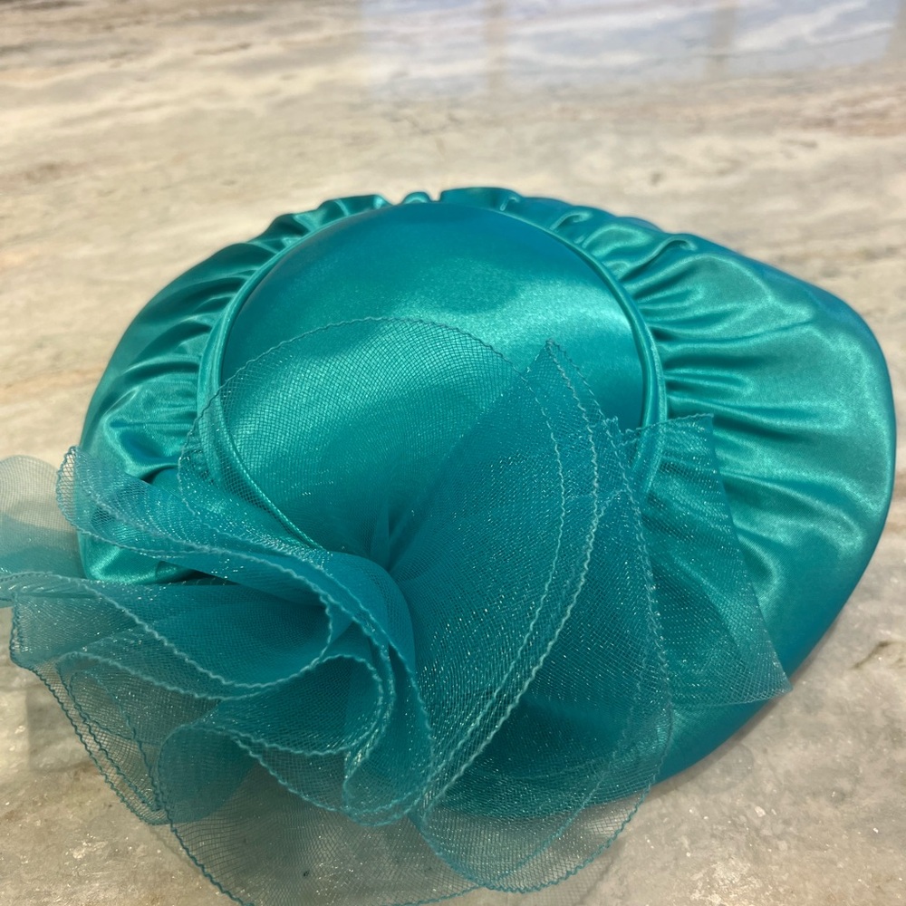 Women’s Accessories Vintage Blue Bow Hat